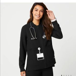 Figs women’s black bellery scrub jacket size small